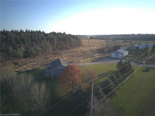 85368 London Rd, Belgrave, ON, N0G1E0 | Card Image