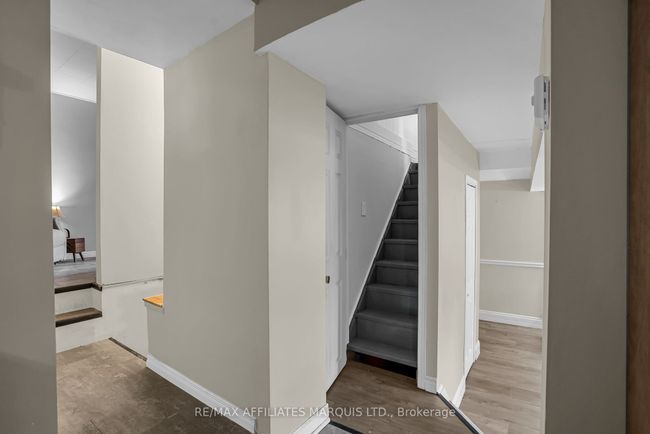 18573 Beaverbrook Rd, House other with 2 bedrooms, 2 bathrooms and 8 parking in Martintown ON | Image 8