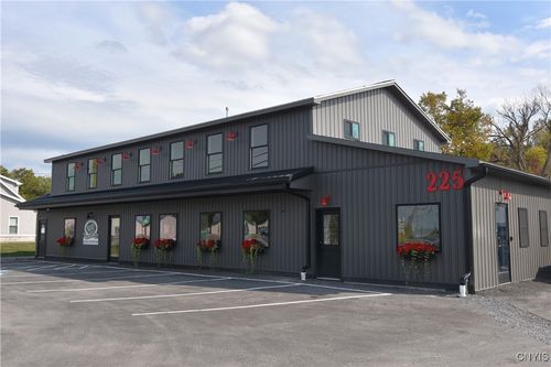 225 Clinton Rd, New Hartford, NY, 13413-5306 | Card Image