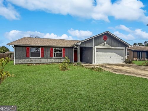 136 Cherry Point Dr, Saint Marys, GA, 31558-4821 | Card Image