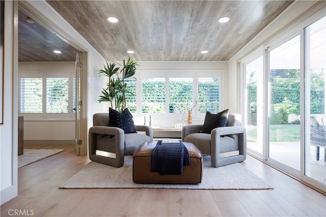 9792 La Arena Cir, House other with 3 bedrooms, 3 bathrooms and 2 parking in Fountain Valley CA | Image 30