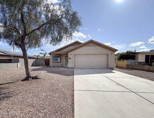 1939 E Raymond St, Phoenix, AZ, 85040-1433 | Card Image