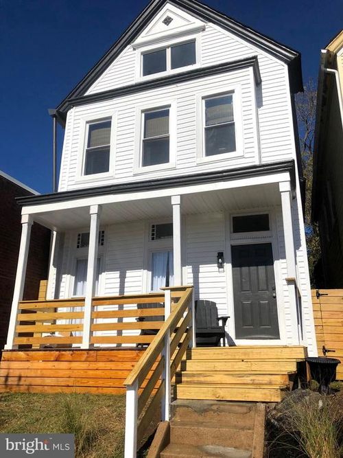 1910 W Main St, RICHMOND, VA, 23220-4522 | Card Image