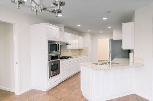3 Acorn Cir, Bentonville, AR, 72712-6707 | Card Image