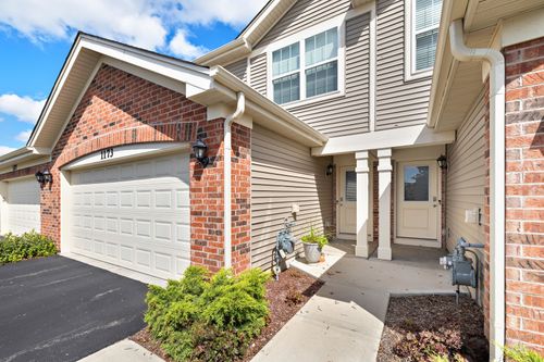 1173 Amber Dr, Cary, IL, 60013 | Card Image