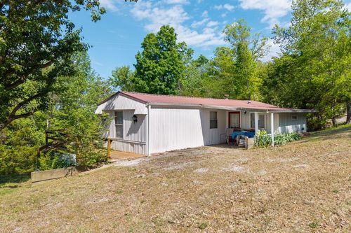 156 Lakeview Hts, Byrdstown, TN, 38549-5413 | Card Image