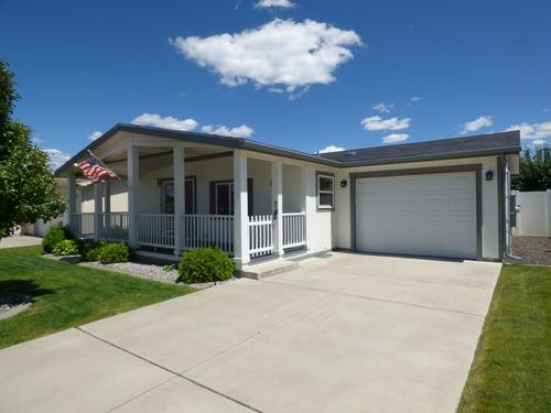 1818 N Grady Ln, Spokane Valley, WA, 99016-5100 | Card Image