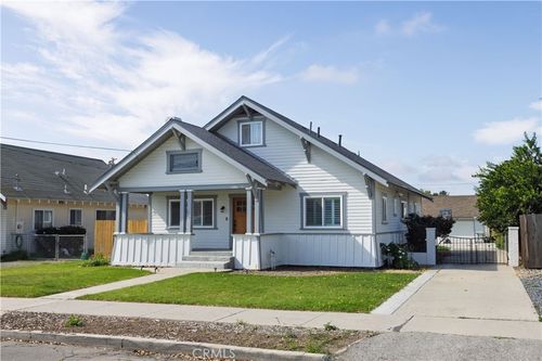 214 N 7th St, Santa Paula, CA, 93060-2010 | Card Image