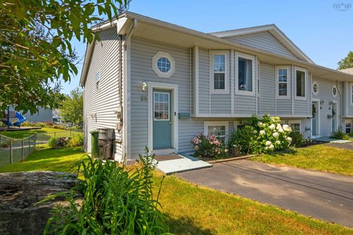 28 Tutor Crt, Dartmouth, NS, B3A4X9 | Card Image