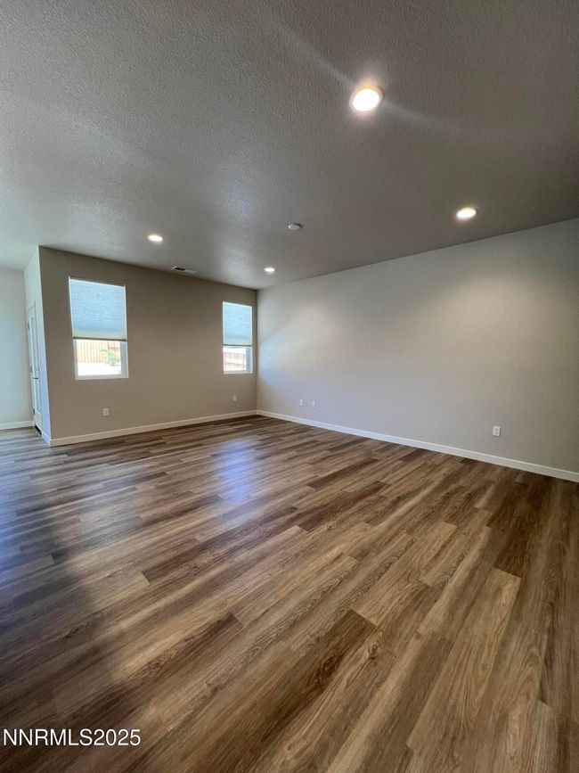 576 Country Hollow Dr, House other with 3 bedrooms, 2 bathrooms and 2 parking in Fernley NV | Image 8
