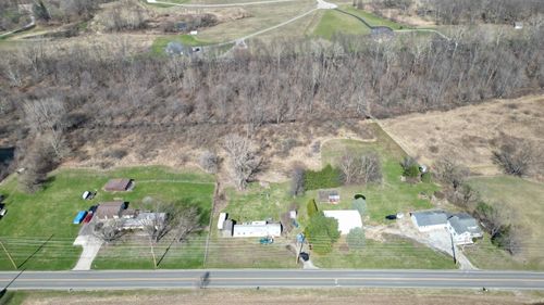 3942 E Armstrong Rd, Leesburg, IN, 46538-9584 | Card Image