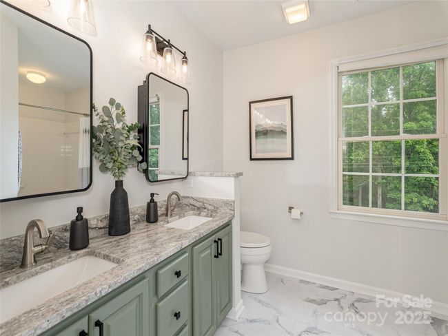 Primary Bath | Image 19