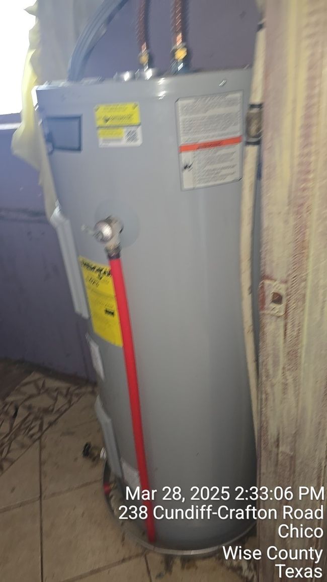 Utilities featuring water heater | Image 30