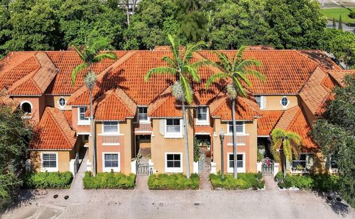 4957-4957 White Mangrove Way W, Fort Lauderdale, FL, 33312-4905 | Card Image