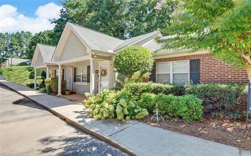 2947 Florence Dr, Gainesville, GA, 30504-5673 | Card Image
