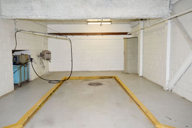 APT-302 - 211 E Merrill St, Condo with 3 bedrooms, 2 bathrooms and null parking in Birmingham MI | Image 7