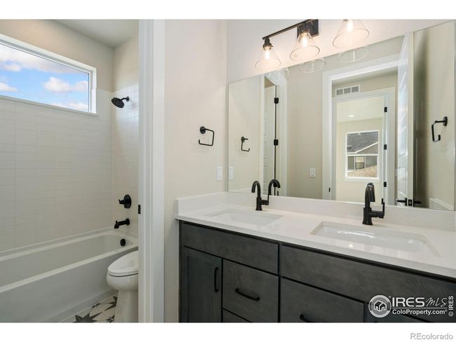 1581 Winter Glow Dr, House other with 4 bedrooms, 4 bathrooms and 2 parking in Windsor CO | Image 11
