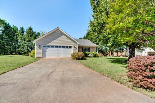 121 Meadow Hill Way, Taylors, SC, 29687-5348 | Card Image