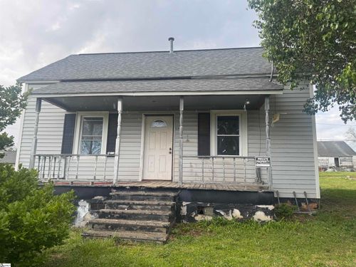 330 B Street, jonesville, SC, 29353 | Card Image
