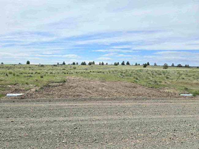 183 Middle Rd, Home with 0 bedrooms, 0 bathrooms and null parking in Bickleton WA | Image 9