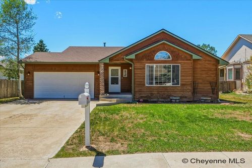 5802 Sycamore Rd, Cheyenne, WY, 82009 | Card Image