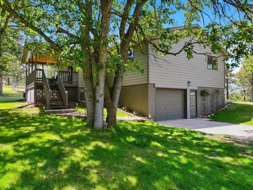 172 W Pine St, Spearfish, SD, 57783-8632 | Card Image