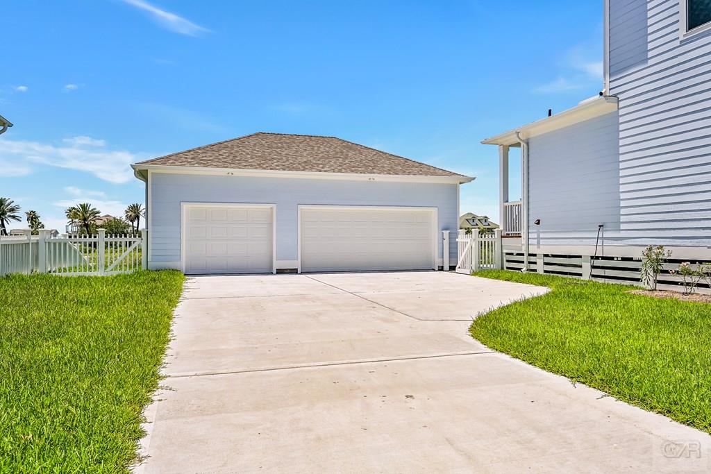 Residential in Galveston 4