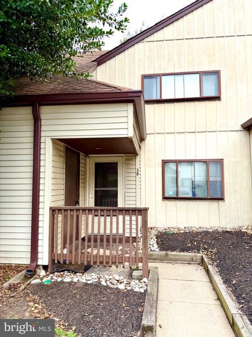 38 Chiswick Dr, LINDENWOLD, NJ, 08021-6703 | Card Image
