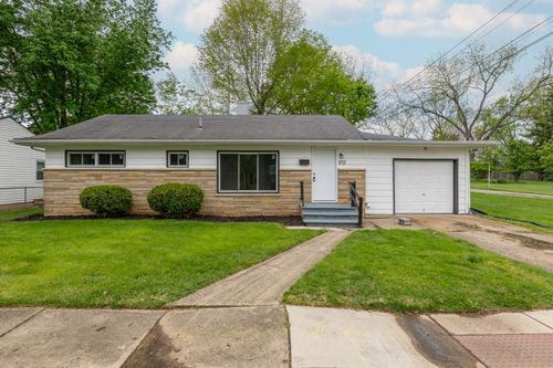 812 S Walnut St, Urbana, OH, 43078-2522 | Card Image