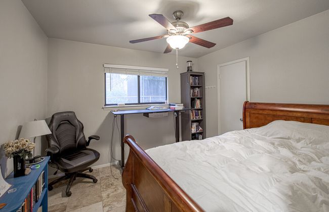 15100 N Flamingo Dr, House other with 3 bedrooms, 2 bathrooms and 4 parking in Austin TX | Image 17