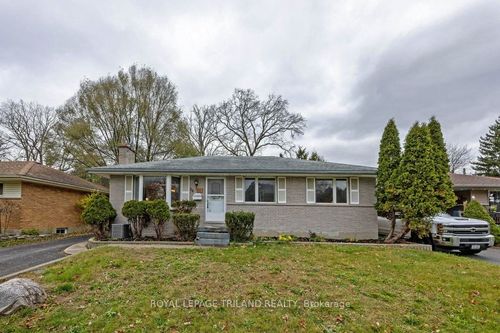 34 Strathcona Dr, London, ON, N5W1P8 | Card Image