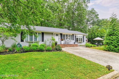 569 Atlantic Ave, Spring Lake, NJ, 07762-2024 | Card Image