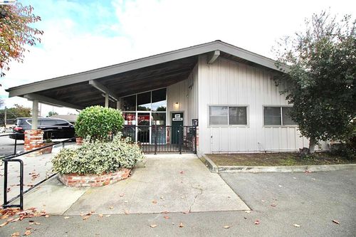 15845 Channel St, San Lorenzo, CA, 94580-1410 | Card Image