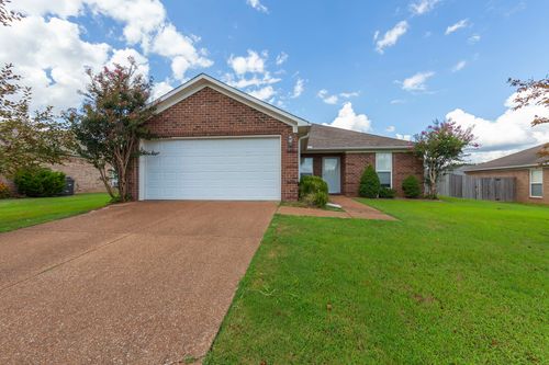 127 Thornton Dr, Medina, TN, 38355-6927 | Card Image