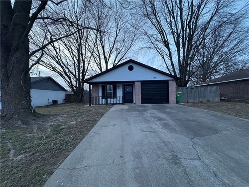 303 Southland St, Centerton, AR, 72719-9697 | Card Image