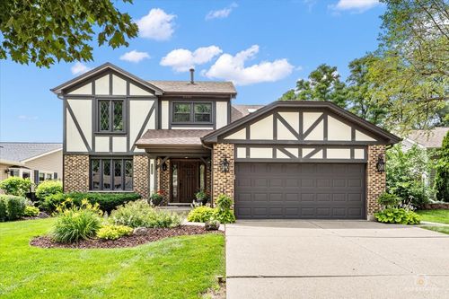 1875 Hawk Ln, Elk Grove Village, IL, 60007-6906 | Card Image