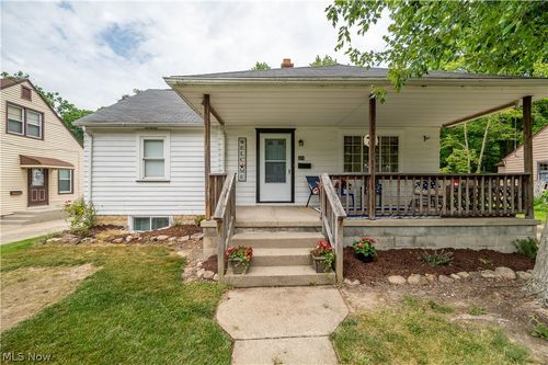 324 Melrose Ave, Boardman, OH, 44512-2357 | Card Image