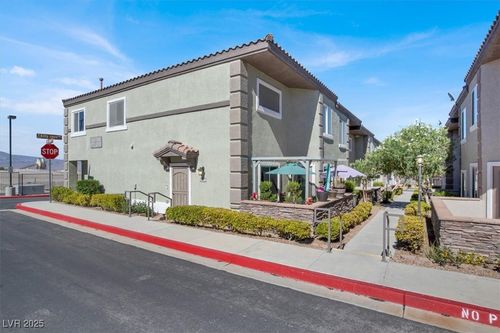 10443 Kitty Joyce Ave, Las Vegas, NV, 89129-3309 | Card Image