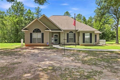 49457 N Benton Rd, Tickfaw, LA, 70466-3111 | Card Image