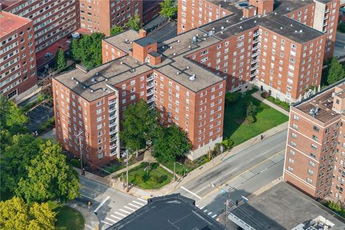 525-4601 5th Ave, Oakland, PA, 15213-3655 | Card Image