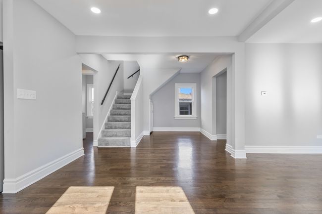 4530 Wenonah Ave, House other with 5 bedrooms, 3 bathrooms and 8 parking in Forest View IL | Image 10