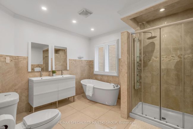 23 Carnation Ave, House other with 5 bedrooms, 3 bathrooms and 4 parking in Etobicoke ON | Image 25