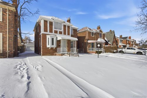 18947 Cherrylawn St, Detroit, MI, 48221-2047 | Card Image