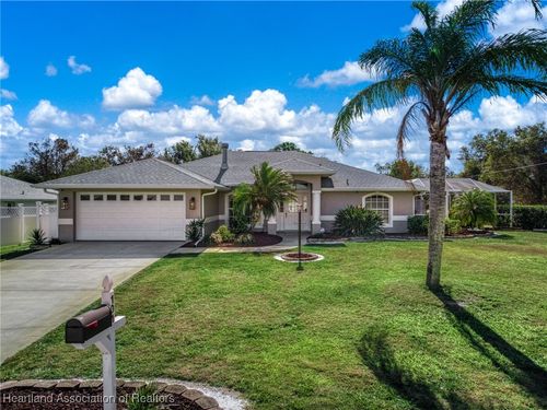 101 Bougainvillea St, Lake Placid, FL, 33852-8840 | Card Image