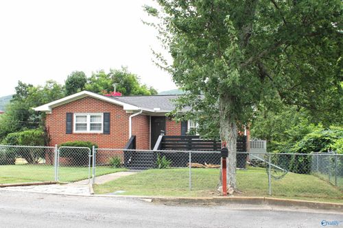 1703 Alabama Ave Nw, Fort Payne, AL, 35967-3321 | Card Image
