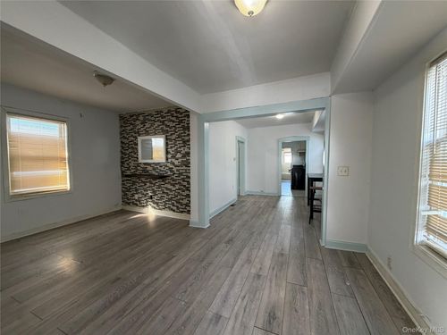 124-17 6th Ave, College Point, NY, 11356-1123 | Card Image