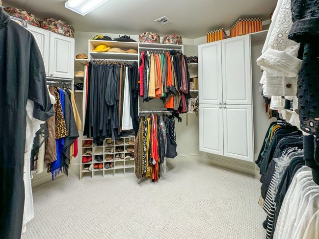 221 main closet | Image 27