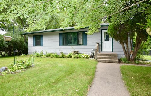 1145 Woodland Ct Nw, Milaca, MN, 56353-1749 | Card Image