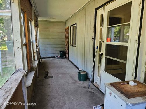 1836 W 4th St, Prescott, MI, 48756-8602 | Card Image