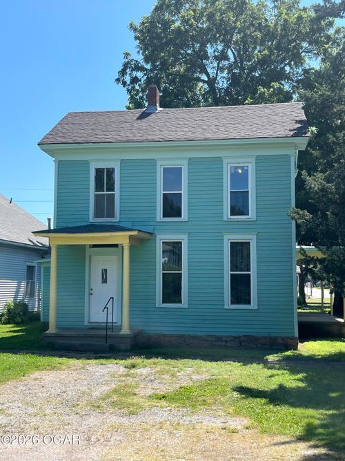 522 Illinois St, Oswego, KS, 67356-2001 | Card Image